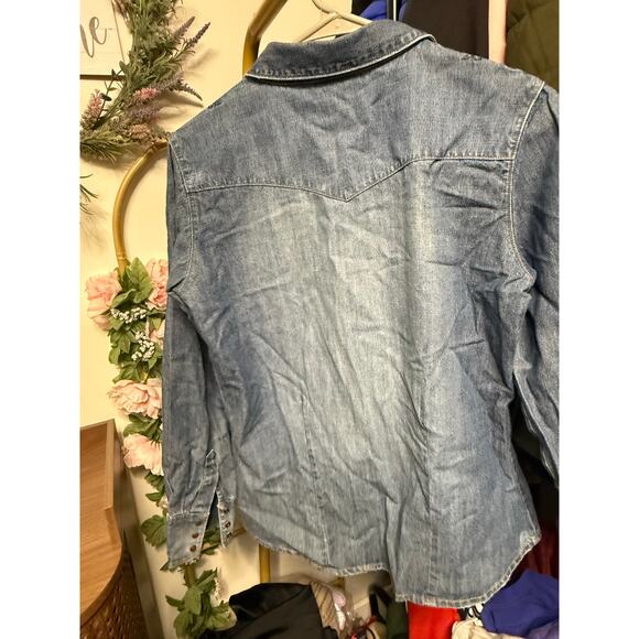 Wrangler embroidery top S - Picture 2 of 8